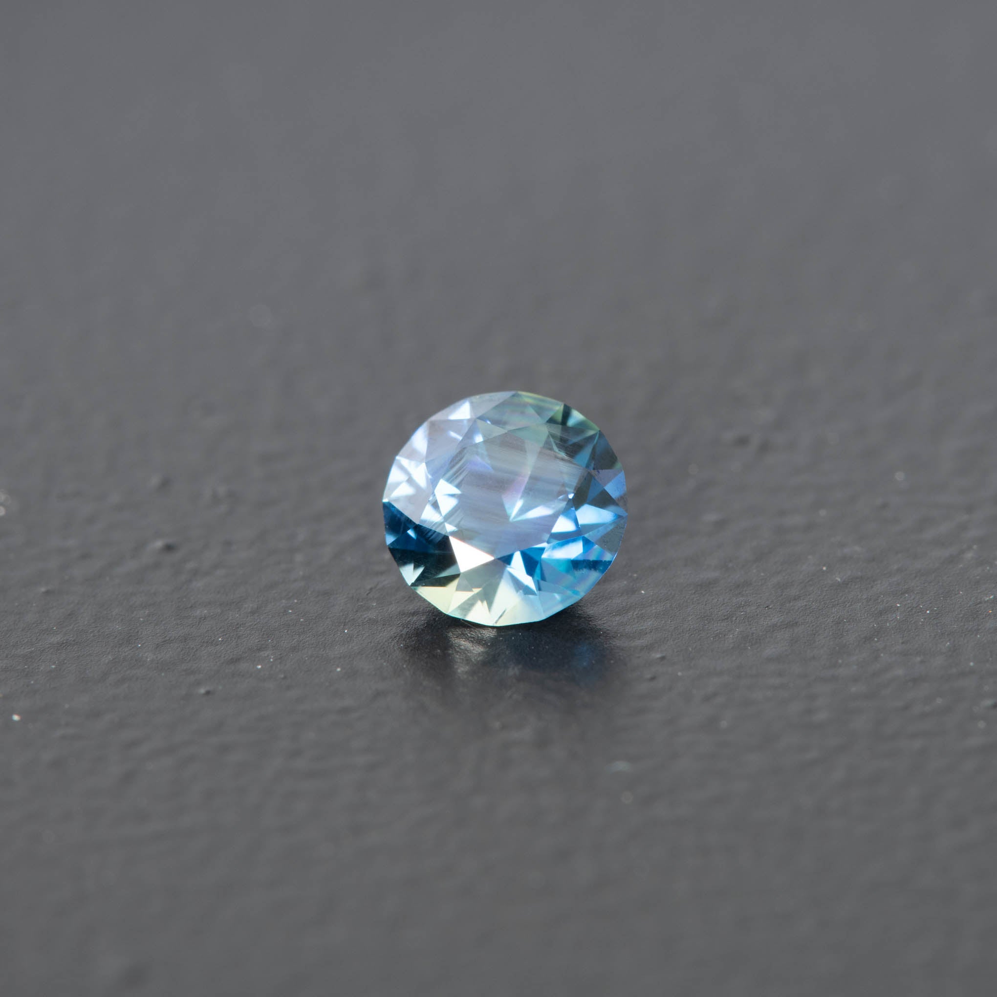 Parti Brilliant Sapphire 0.60ct (S.P.BR.752)