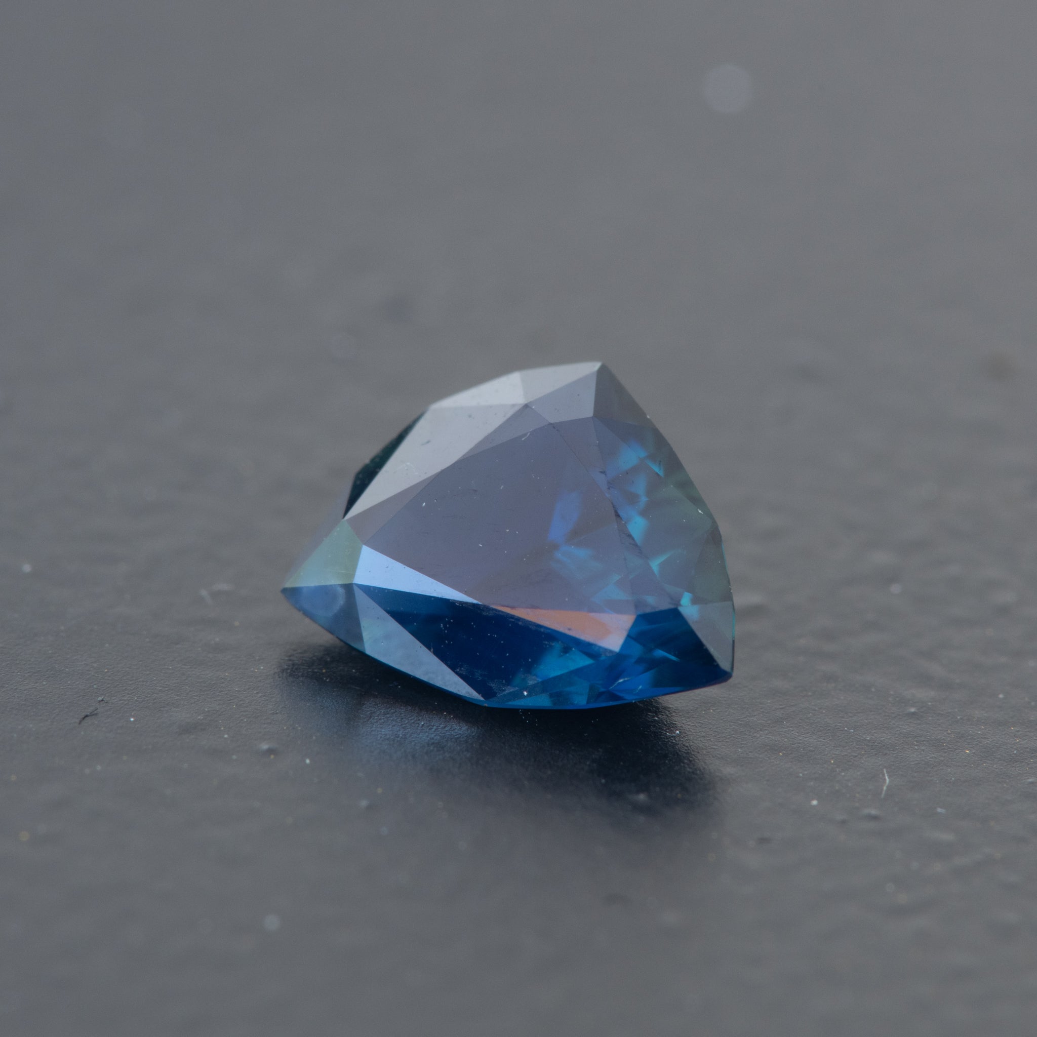 Blue Free Form Sapphire 1.15 Ct. [S.B.FF.065]