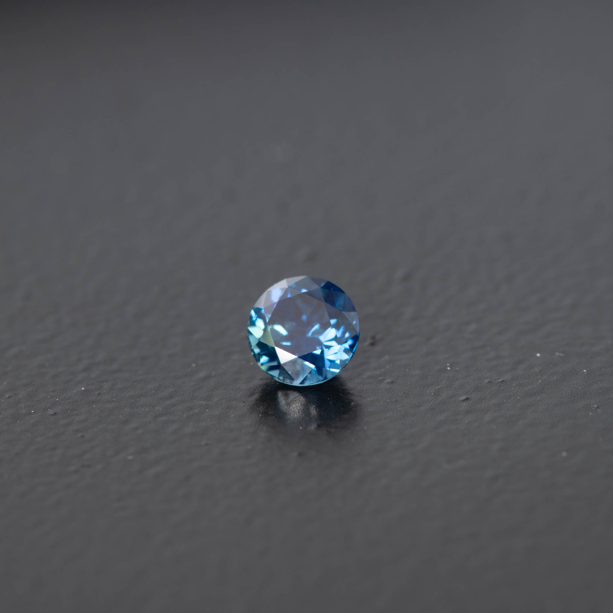 Blue Brilliant Sapphire 0.52ct [S.B.BR.1037]