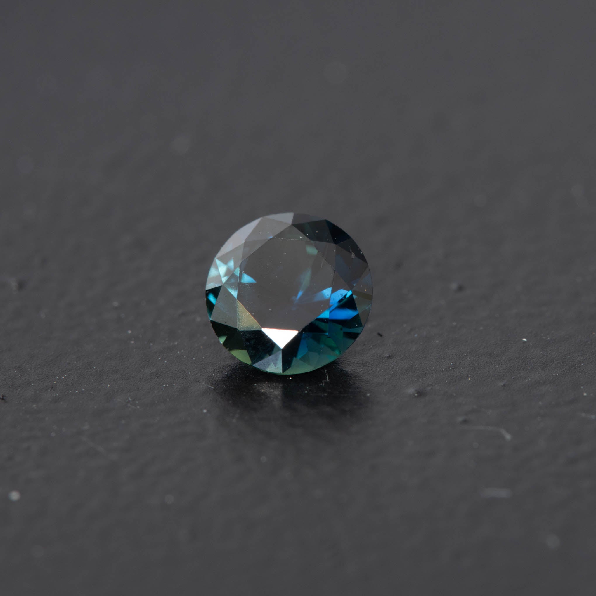 Blue Brilliant Sapphire 0.61ct [S.B.BR.1337]