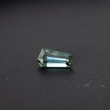 Parti Free Form Sapphire 0.78ct [S.P.FF.1742]