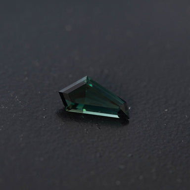 Teal Free Form Sapphire 1.13ct  [S.T.FF.2175]