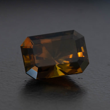 Parti Radiant Sapphire 4.53ct  [S.P.RD.2244]