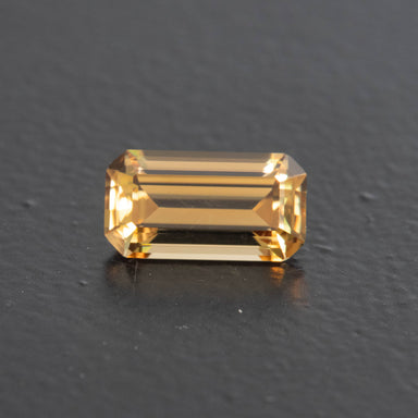 Champagne Emerald Zircon 1.54ct  [Z.C.E.2296]