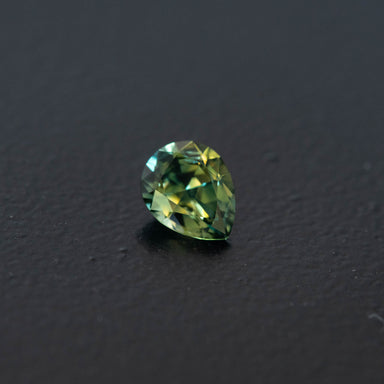 Parti Pear Sapphire 1.04ct  [S.P.PE.2477]