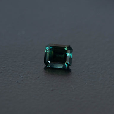 Parti Emerald  Sapphire 0.88ct  [S.P.E.2495]