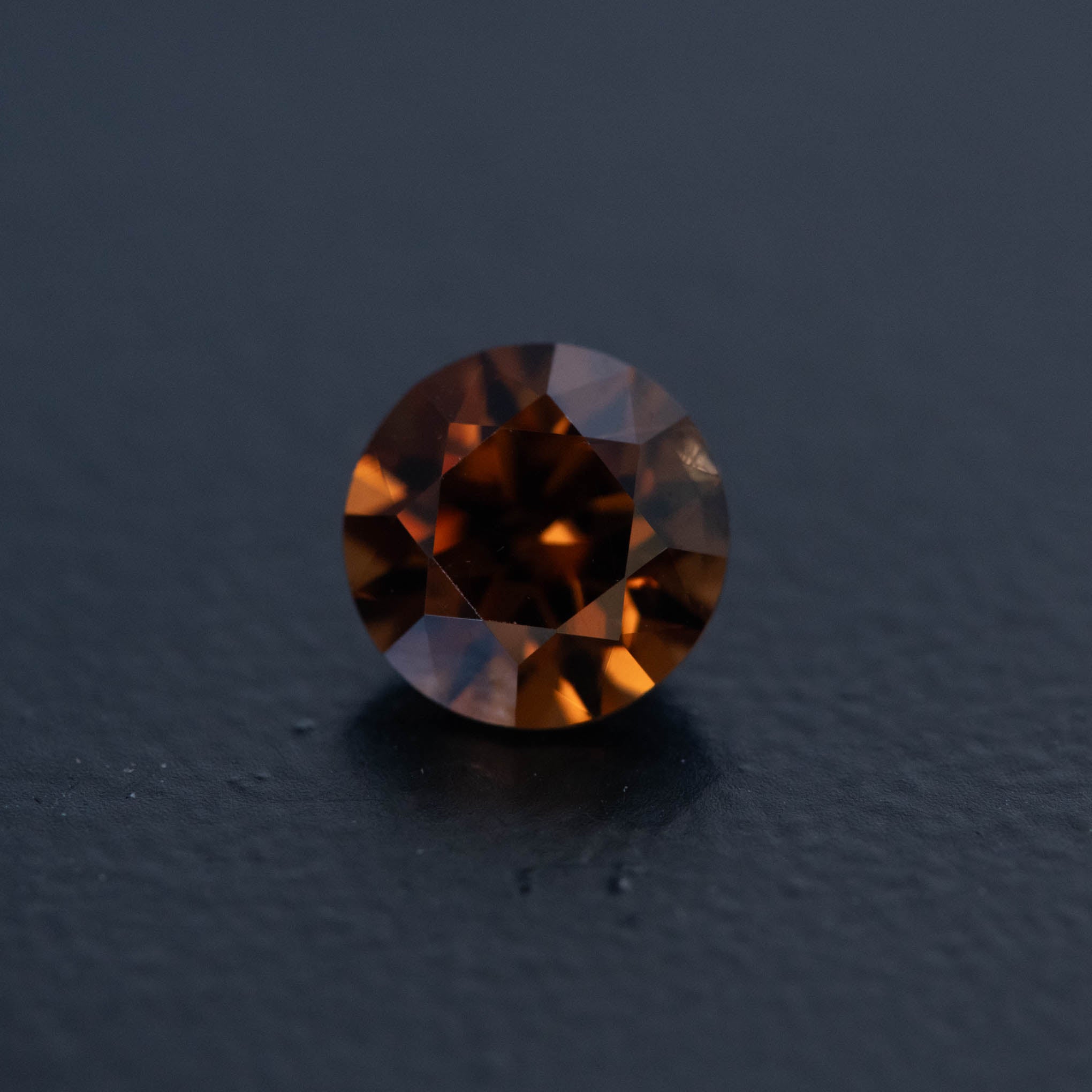 Amber Brilliant Zircon 2.33ct  [Z.A.BR.2534]