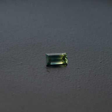 Parti Baguette Sapphire 0.33ct  [S.P.BA.2570]