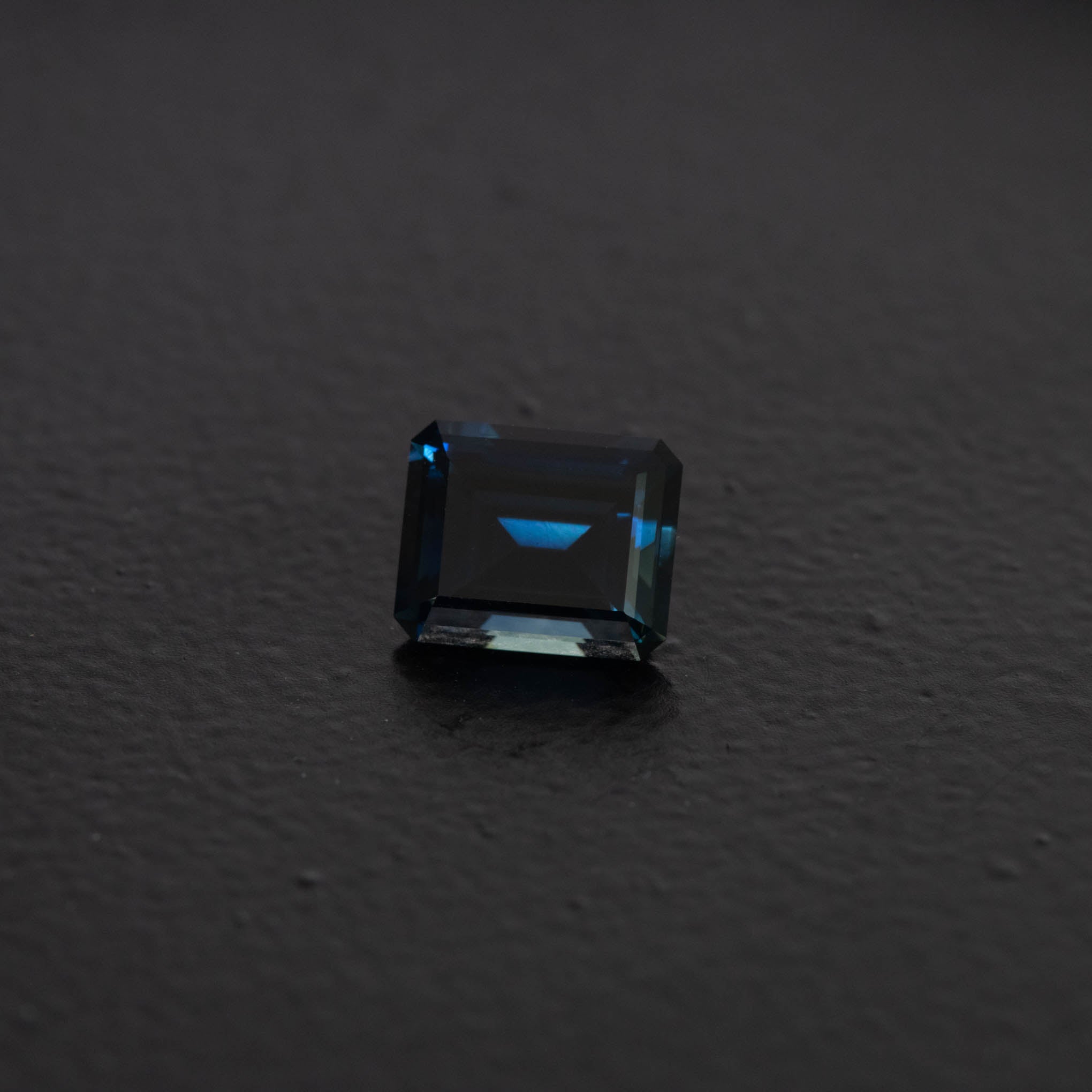 Blue Emerald Sapphire 1.19ct  [S.B.E.2594]