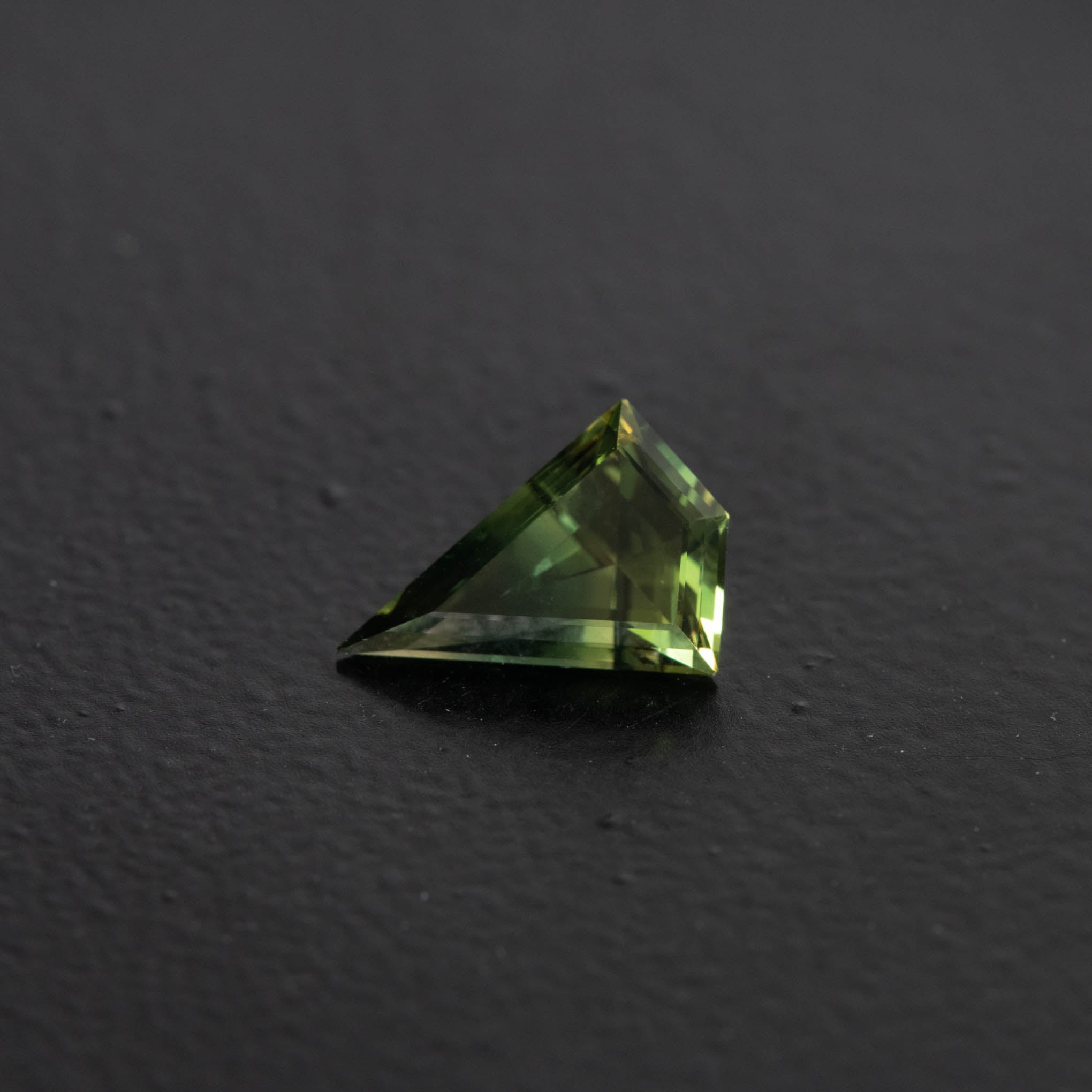 Parti Kite Sapphire 1.25ct  [S.P.K.2595]