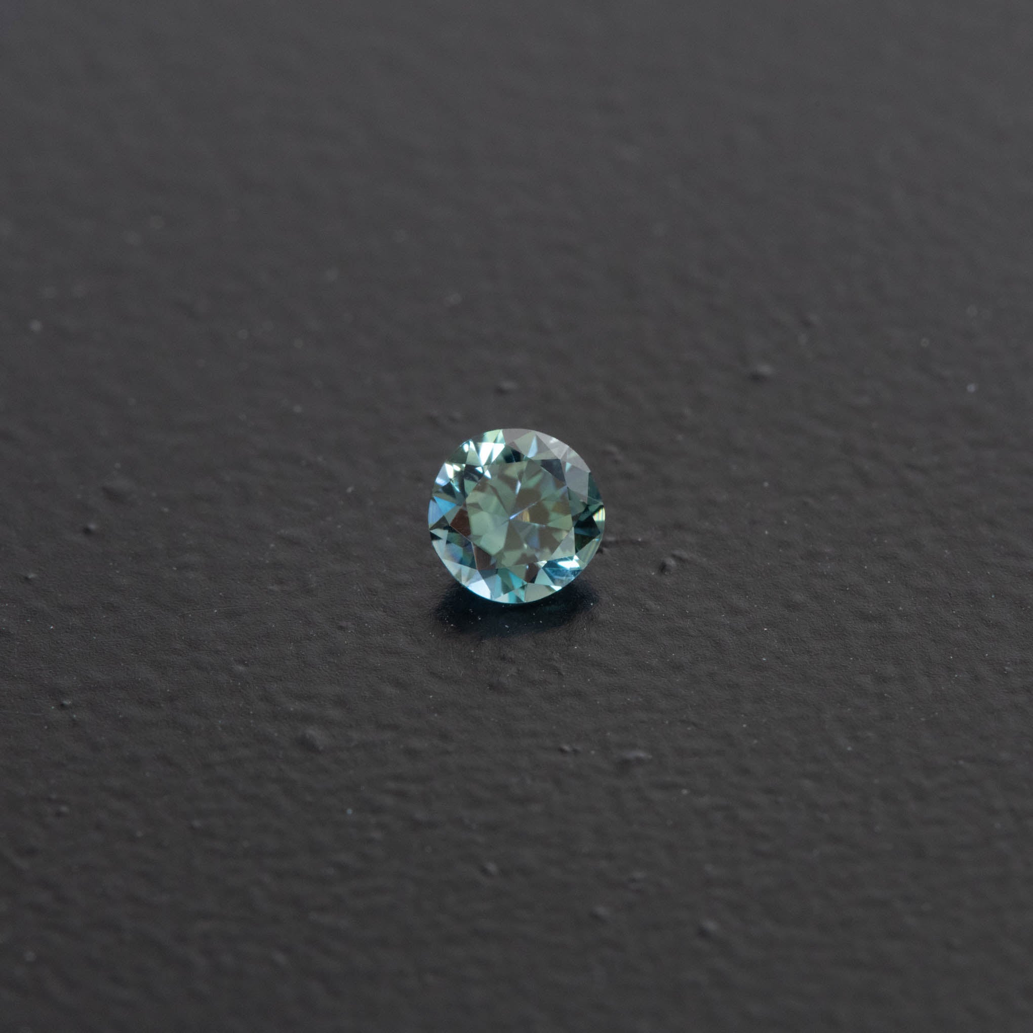 Teal Brilliant Sapphire 0.36ct  [S.T.BR.2612]