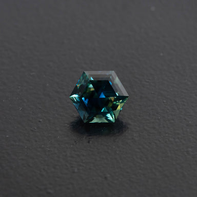 Parti Hexagon Sapphire 1.83ct  [S.P.H.2613]
