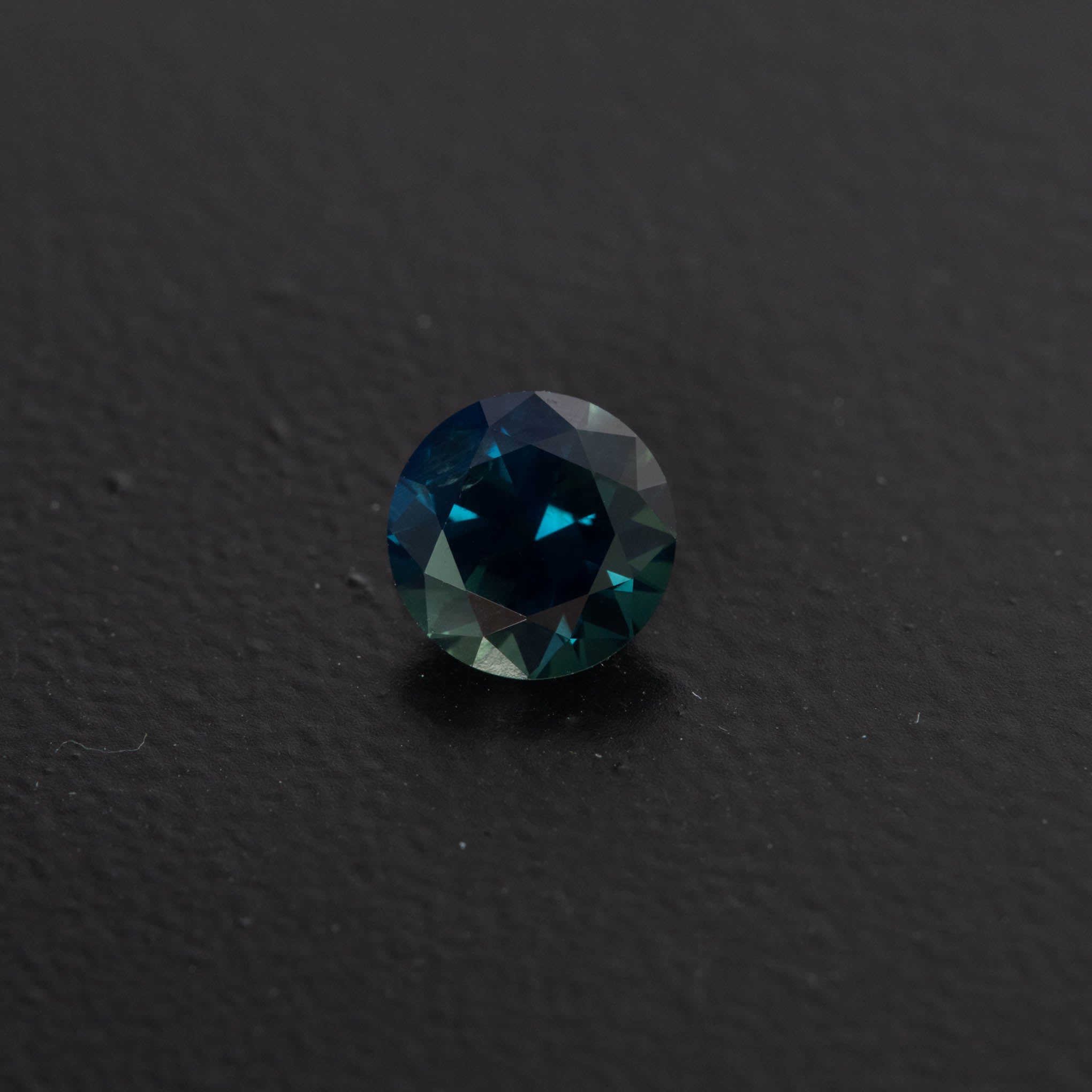 Blue Brilliant Sapphire 1.73ct  [S.B.BR.2615]