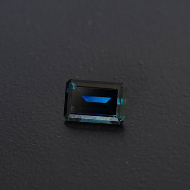 Blue Emerald Sapphire 2.66ct  [S.B.E.2621]