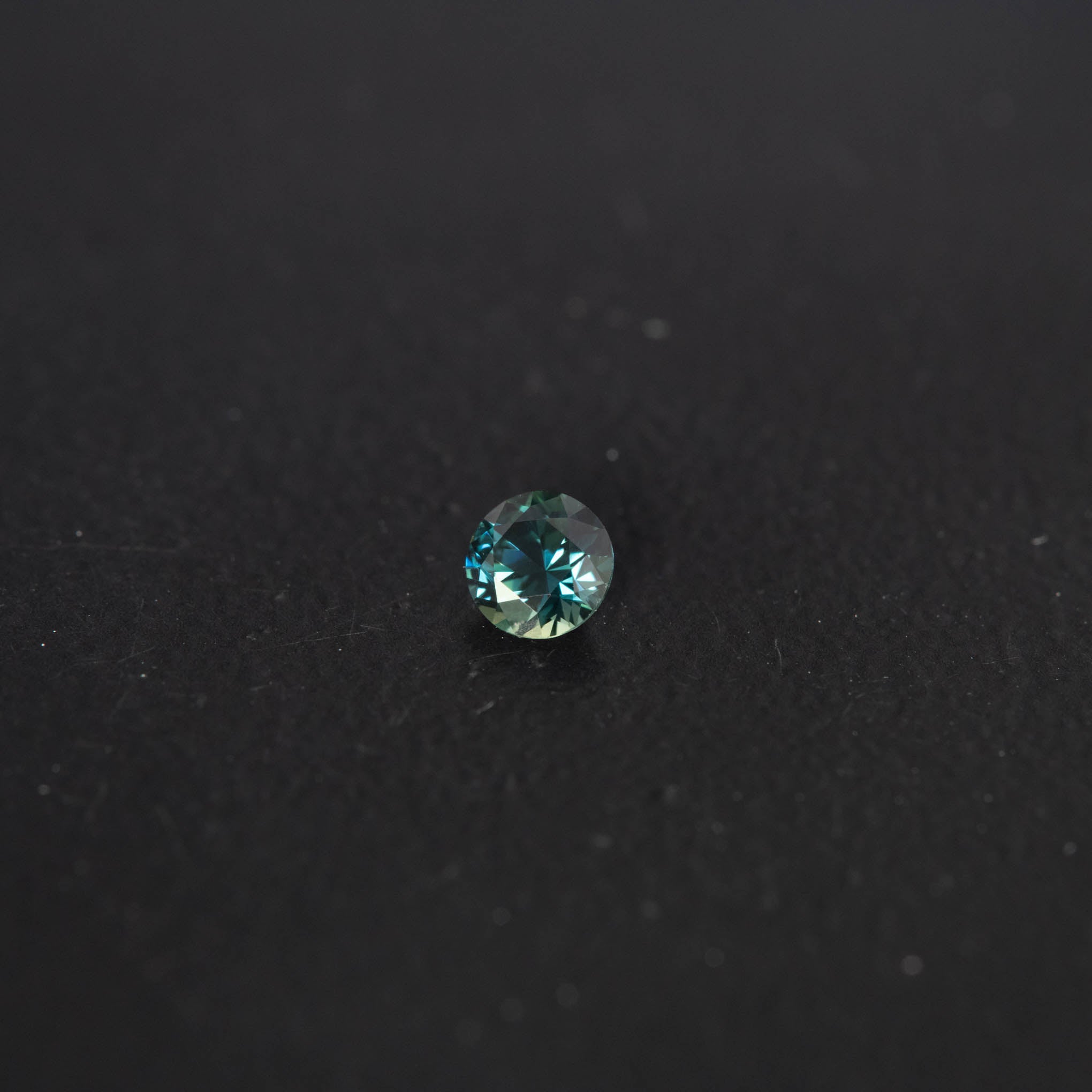 Teal Brilliant Sapphire 0.33ct  [S.T.BR.2630]