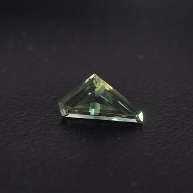 Green Free Form Sapphire 1.09ct  [S.G.FF.2695]