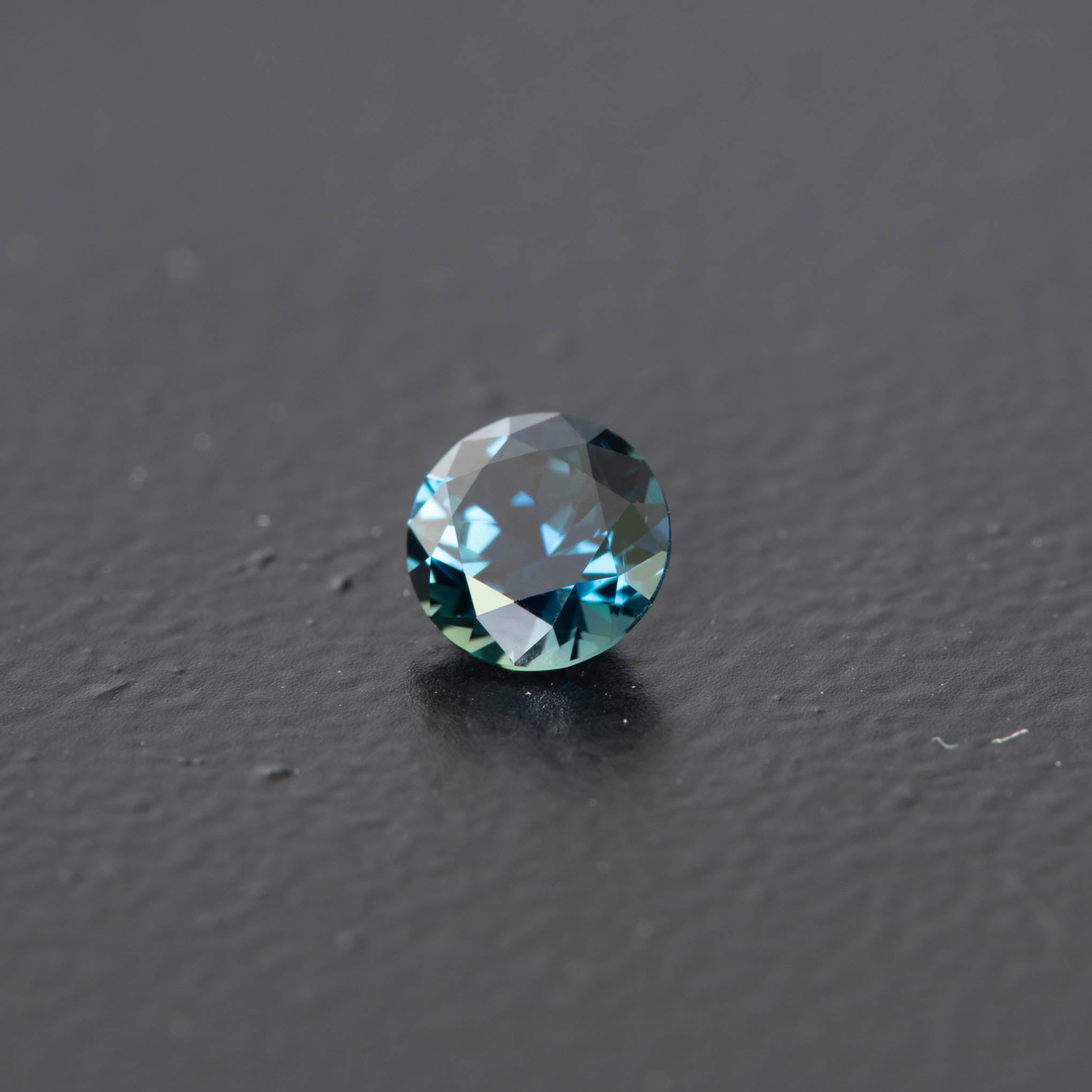Blue Brilliant Sapphire 0.60ct (S.B.BR.583)