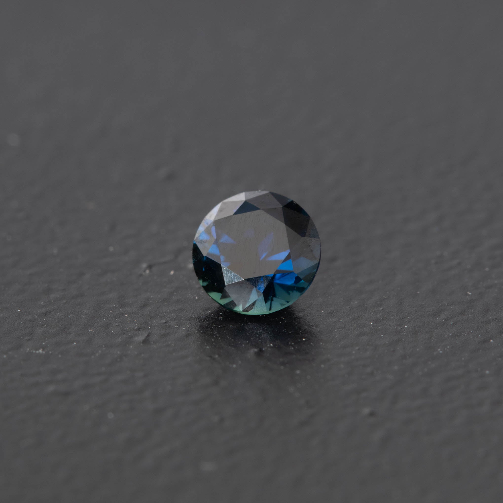 Blue Brilliant Sapphire 0.55ct (S.B.BR.666)