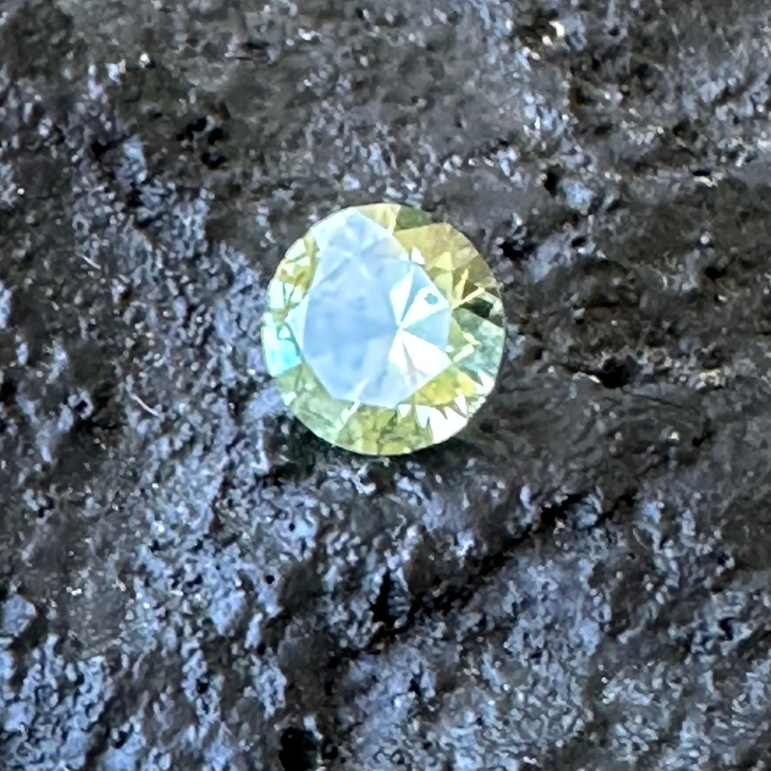 Parti Brilliant Sapphire 0.44ct (S.P.BR.973)