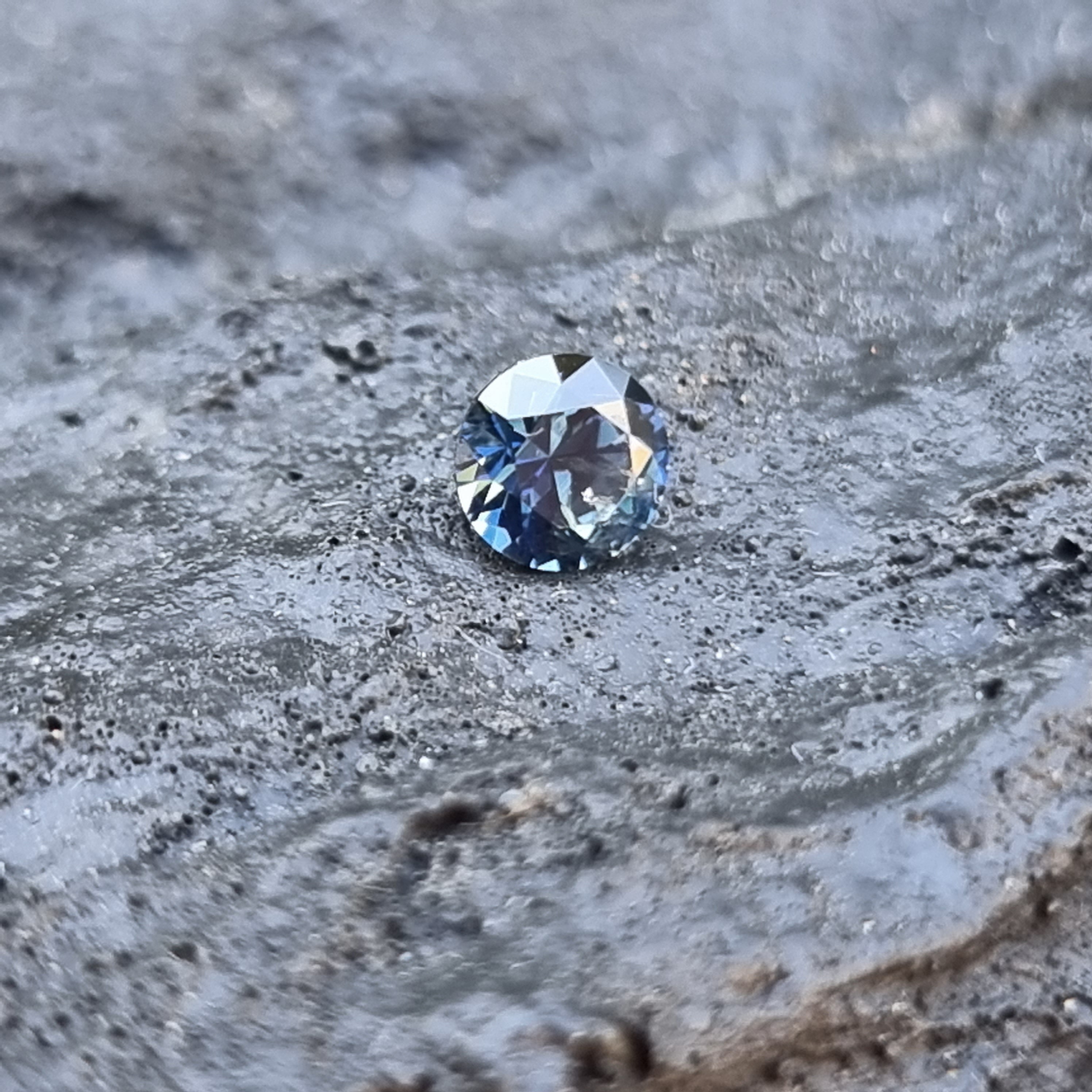 Blue Brilliant Sapphire 0.41 Ct. [S.B.BR.176]